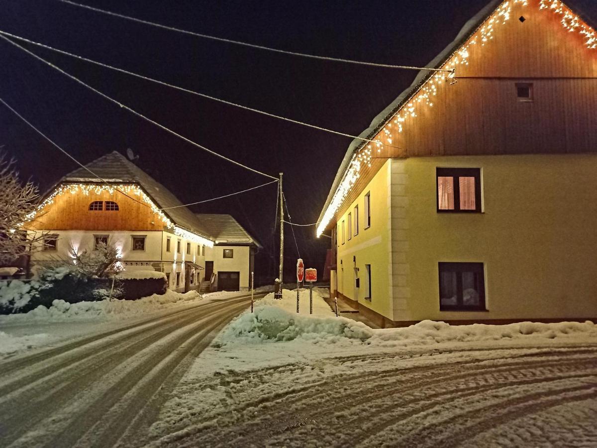 Apartma Rozle Мойстрана Экстерьер фото