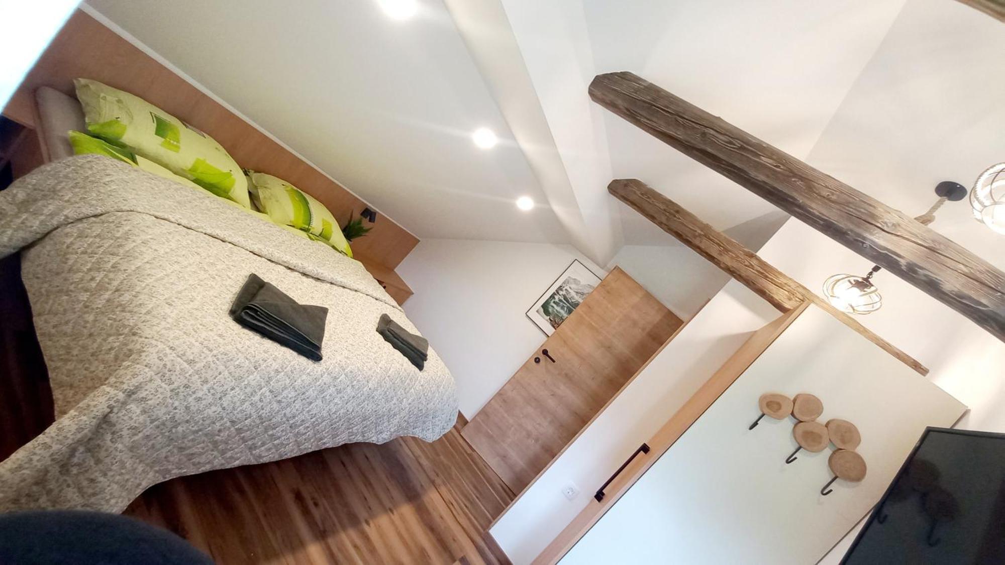 Apartma Rozle Мойстрана Экстерьер фото
