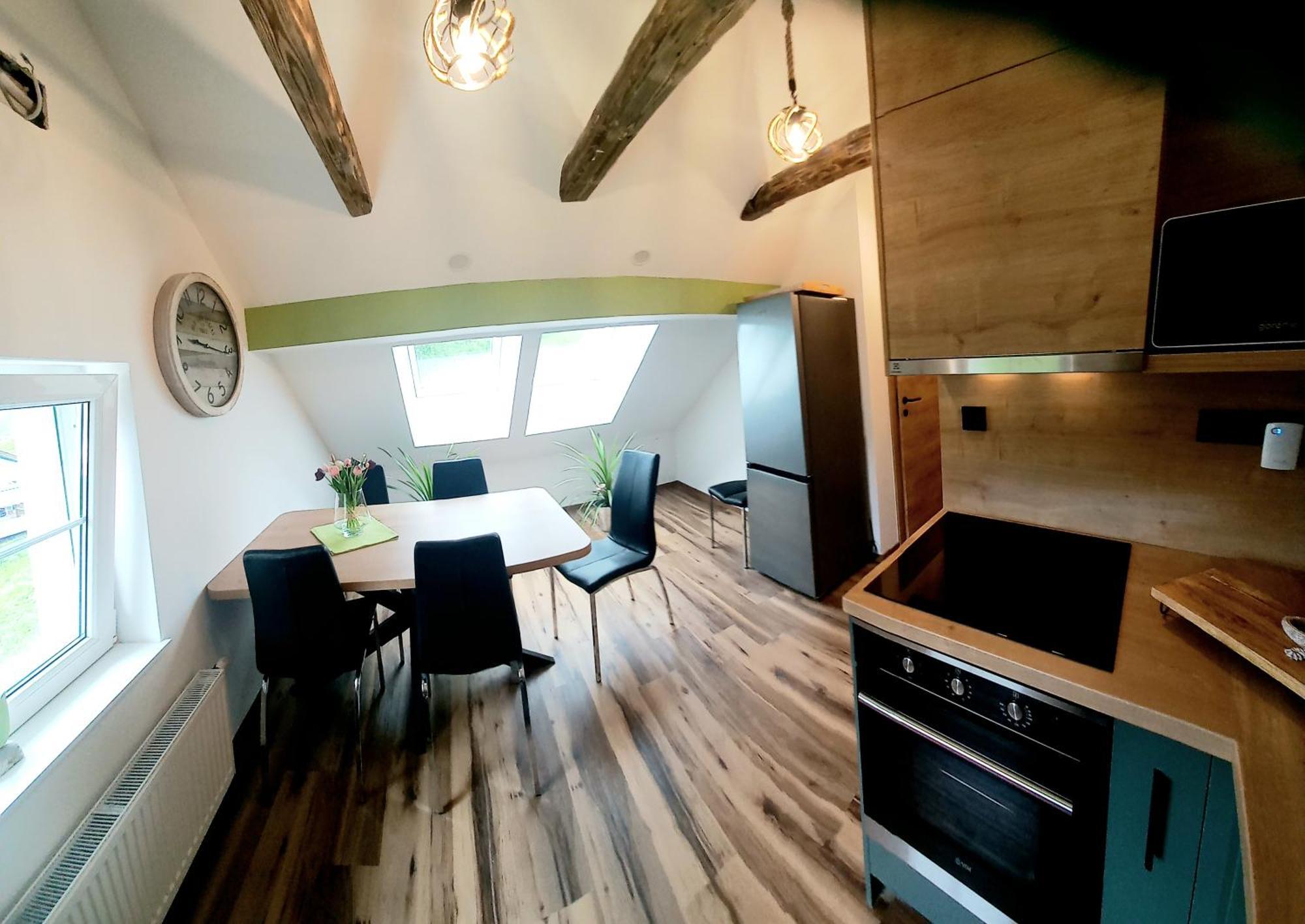 Apartma Rozle Мойстрана Экстерьер фото